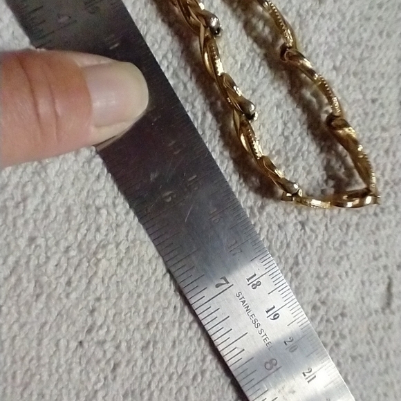 Goldtone decorative Monet choker collar necklace - Picture 3 of 6